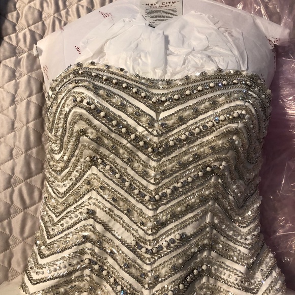 Ivory White Wedding Dress - Picture 6 of 7